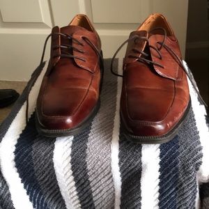 Leather dress shoes